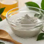 Armpit detox recipe ingredients with clay and vinegar